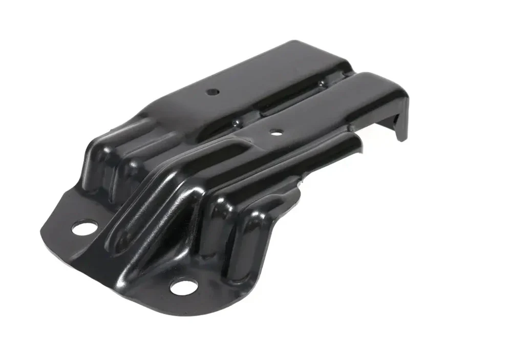 AMD Radiator Support Bracket - Upper - LH - Big Block / Diesel | 82-91 Chevy GMC CK Truck SUV