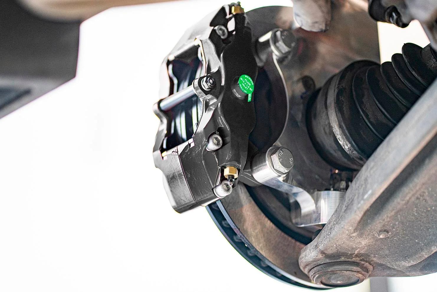 C5/C6 15" Conversion Kit By Carlyle Racing| Drilled And Slotted Rotors, Black Calipers - Image 3