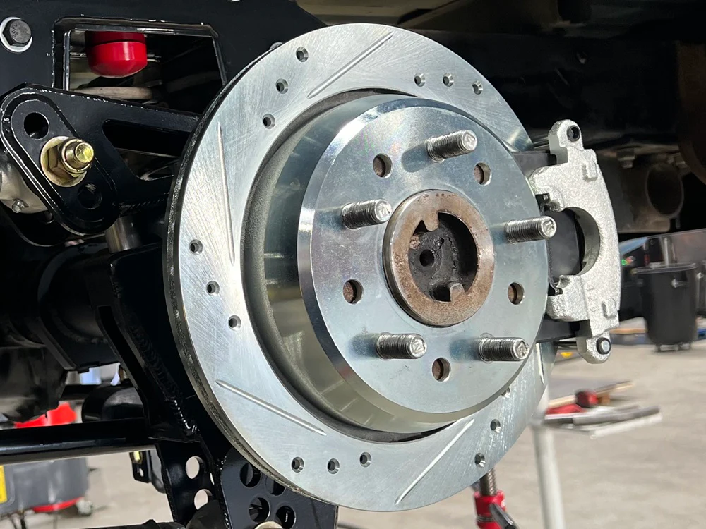 OBS C1500 15 Inch Conversion Brake Kit w/Parking Brake (1988-1998) - Image 4
